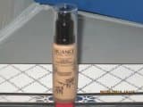 NuanceSALMA HAYEK FLAWLESS FINISH LIQUID FOUNDATION #287 MED. DEEP COOL