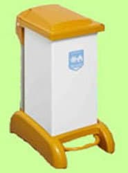 BritishBins 80Ltr hands Free Plastic Bins with a Removable Plastisol Body, Integrated Castors and Handle