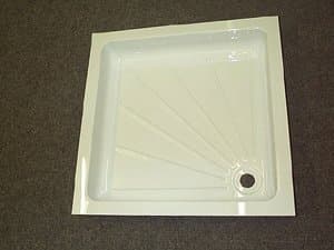 SHOWER TRAY WHITE 584mm