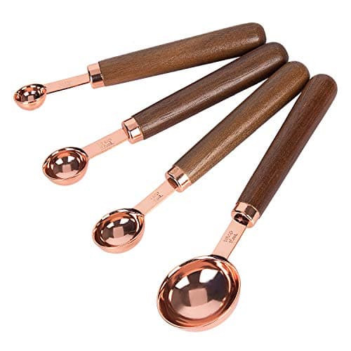 K Kwokker Copper Measuring Spoons 1.25ml to 15ml Wood Handle Ergonomic Cups Set for Dry and Liquid, Cooking & Baking, Mirror Polished, Kitchen Utensils Tool Fairly Well
