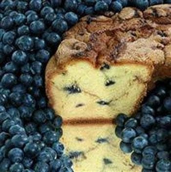 My Grandma BBLGC Large- 10 in.- 3.1 lbs New England Blueberry Coffee Cake