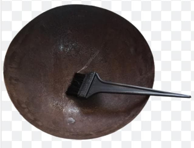 Iron Bowl For Henna Mixing Mehendi Makeing Bowl Iron Kadai For Henna Paste -With Brush, (1 Count)