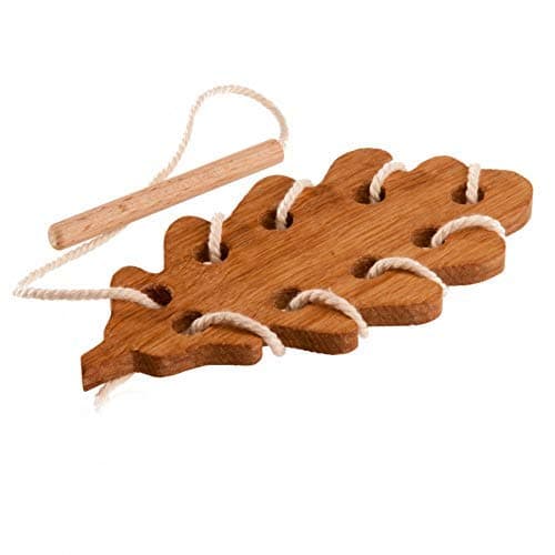 Oak leaf. Wooden Lacing Toy. Threading set. Fine Motor skills. Toy
