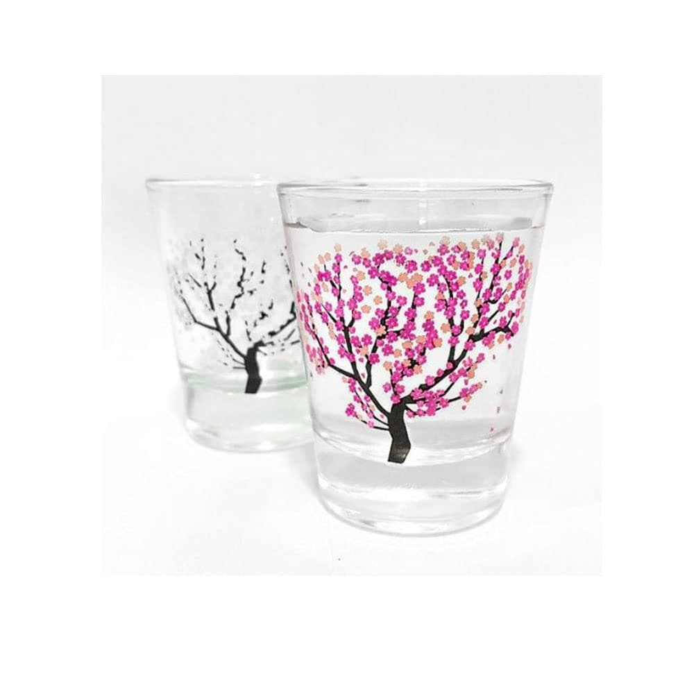 Emotional Korean Soju Glass Cup with Changing Cherry Blossom Color 4pcs Set Whiskey, tequila, sake, and other alcoholic beverages are available (SOJU(4PCS))