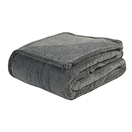 WarmZone Heat Reflective Blanket, Grey (Twin) – Thermo-Conducive Coating Reflects Body Heat for Pleasant Warmth – Ultra-Soft Micro-Sherpa Fabric – 100% Safe, No Cords or Plugs – Machine Washable