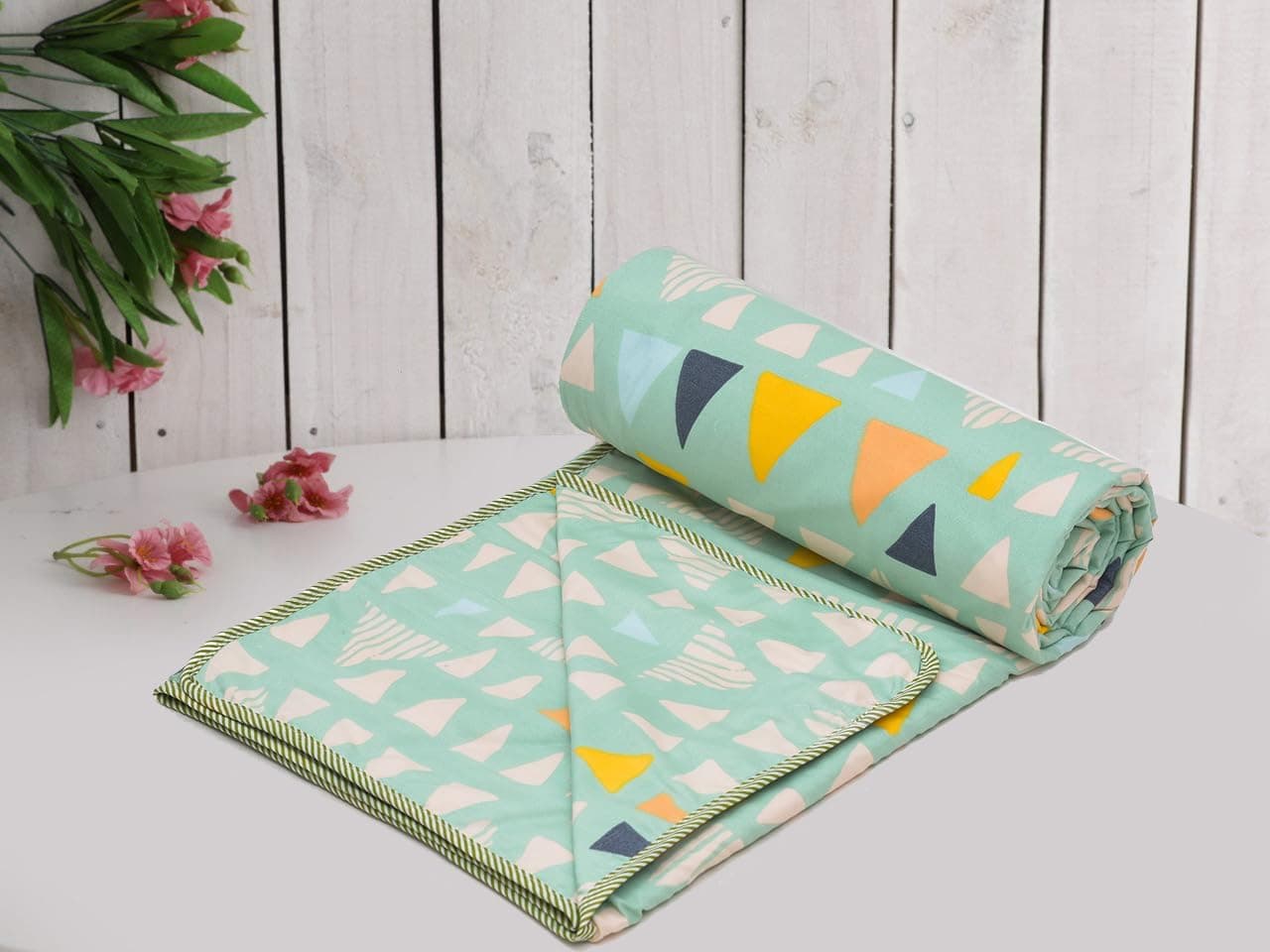 COZY FURNISH Super Soft Brushed Microfiber Cotton 3 Layer Breathable Single Dohar Lightweight Warm Bed Dohar 57X87(Inches) 144X220(CM) Flannel Dohar Throws for Bed, Green| TC - 144