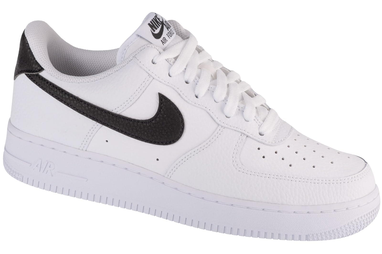 Men's Air Force 1 '07Basketball Shoe