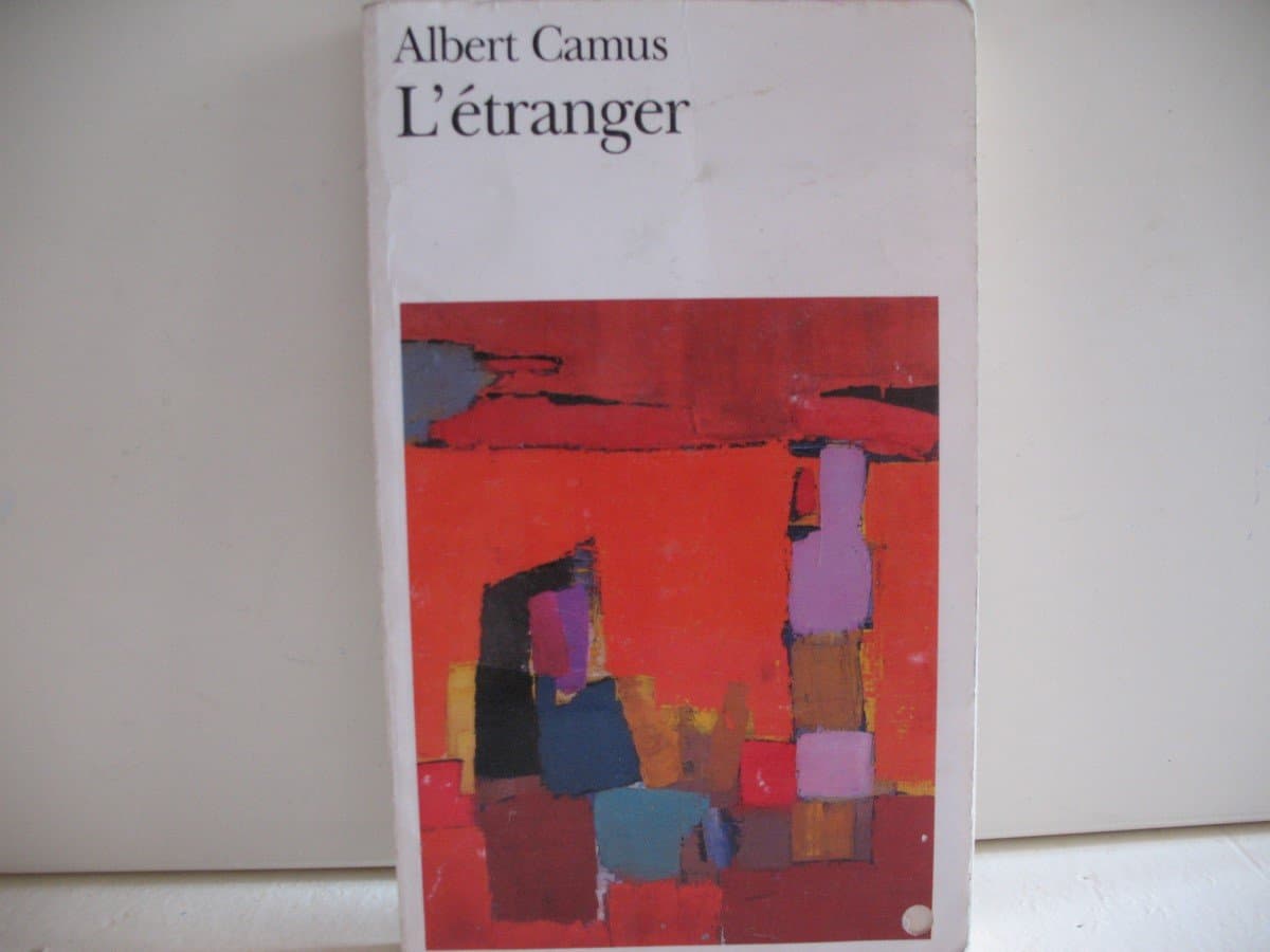 L ETRANGER Mass Market Paperback – January 1, 1972