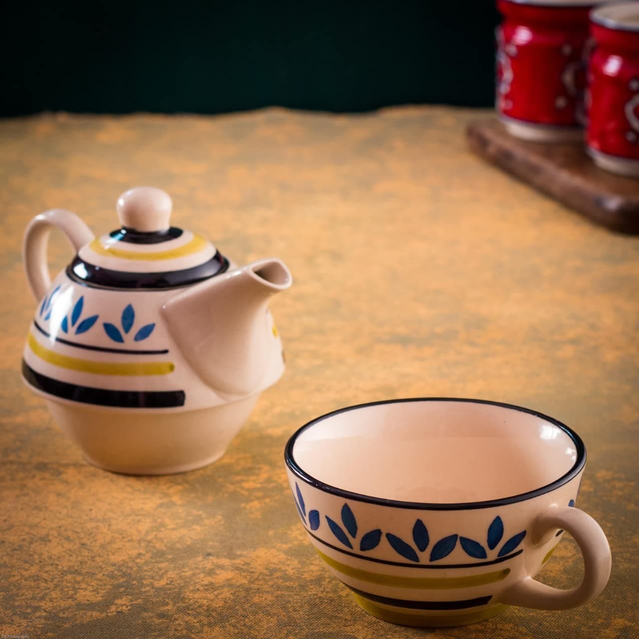 HS HINDUSTANI SAUDAGAR Lemon Leaf Bloom Ceramic Tea Pot Kettle with Cup Milk hot Water Cup with Handle teapot Set of 1 Coffee chai Kettle 300ml Masala chai Green Tea Ideal serveware for Gifting.