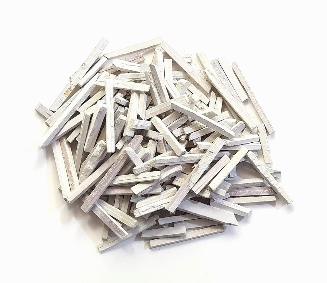 SSKR Natural White Crunchy Slate Pencils Tukda/Crumbs - 200 Grams