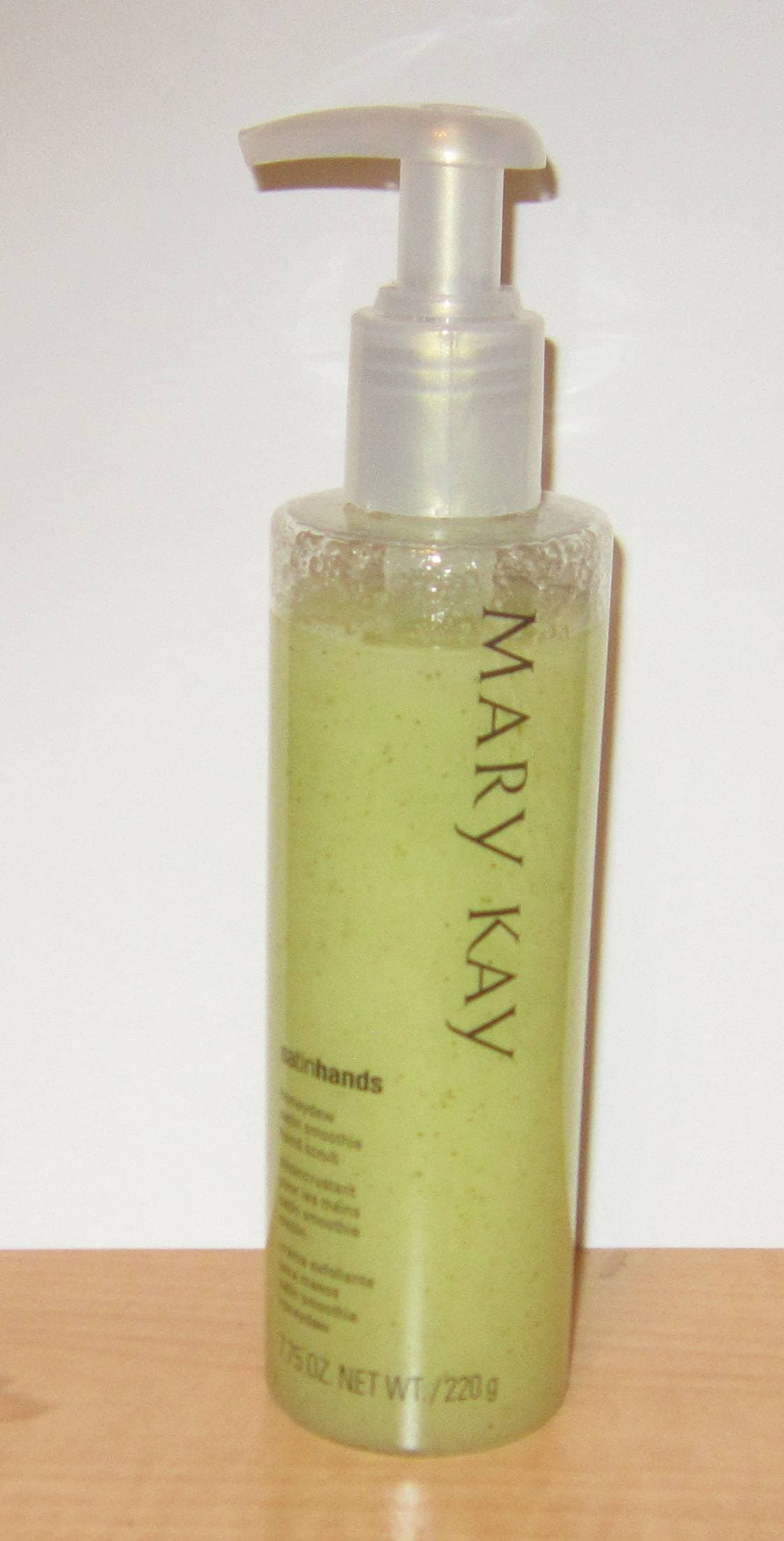 Satin Hands Smoothie Hand Scrub ~ Honeydew ~ 7.75 Oz