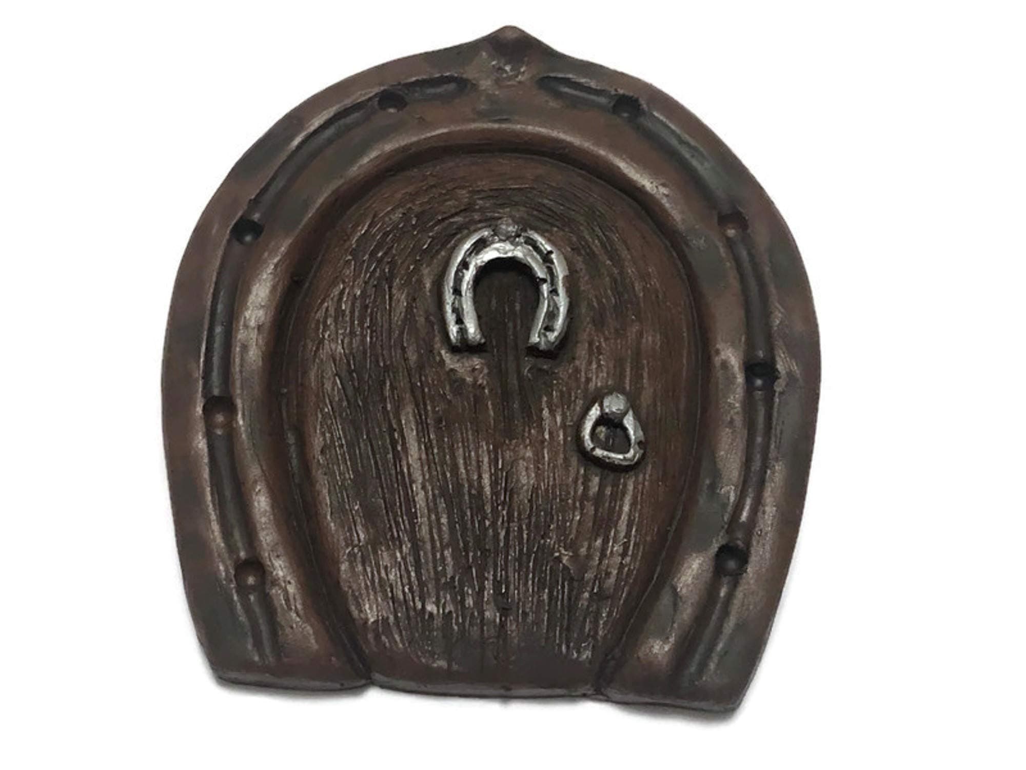 The Magical DoorwaySMALL HORSESHOE FAIRY/HOBBIT DOOR IDEAL FOR GARDENS AND BOTTOM OF TREES