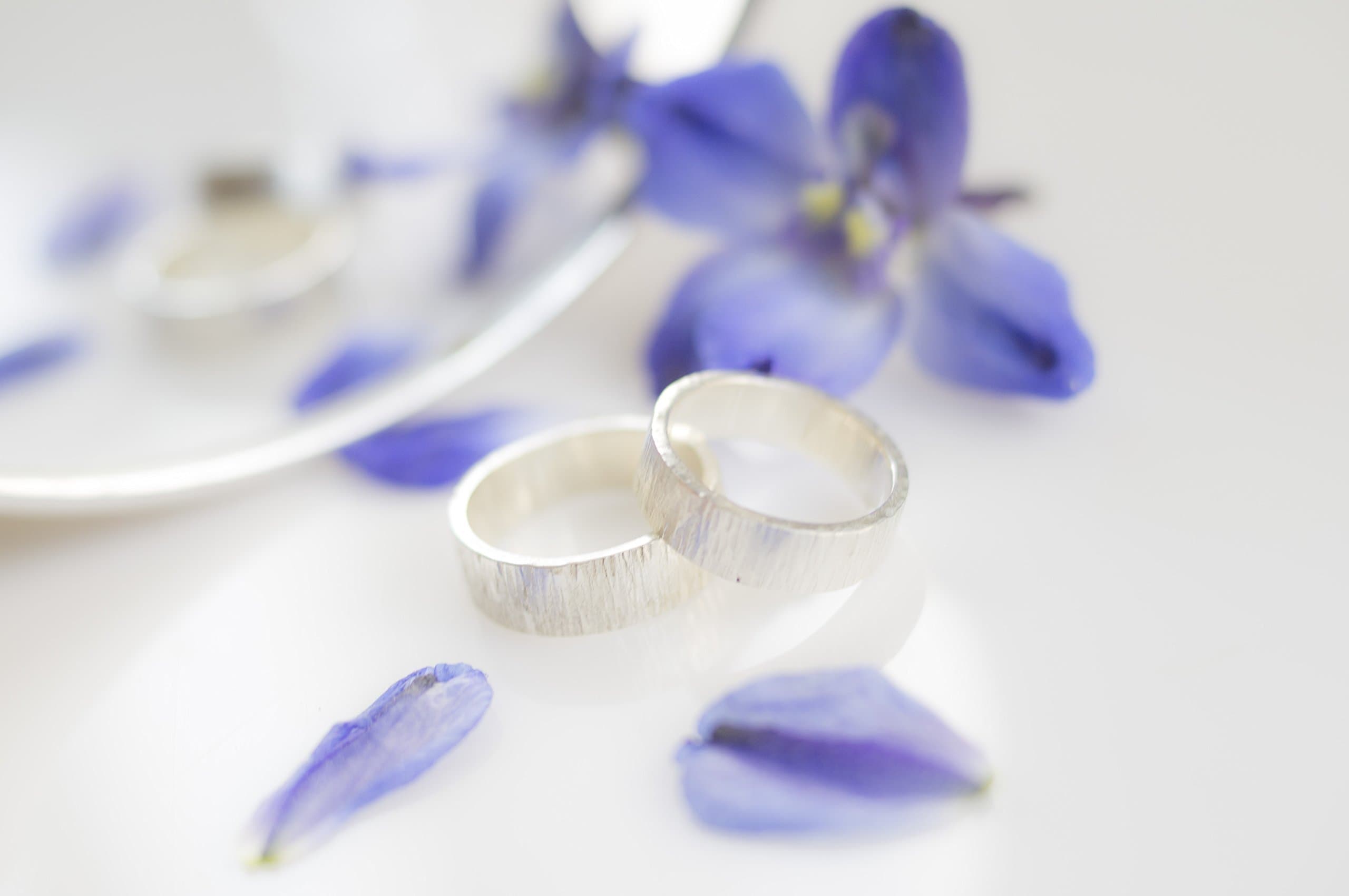 Silver wedding ring, Silver wedding ring for woman and man, Unisex ring, Ring with texture