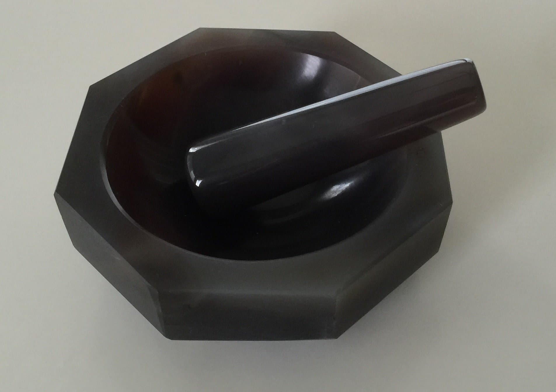Agate Mortar and Pestle, Standard Form, 150x120x45mm labware