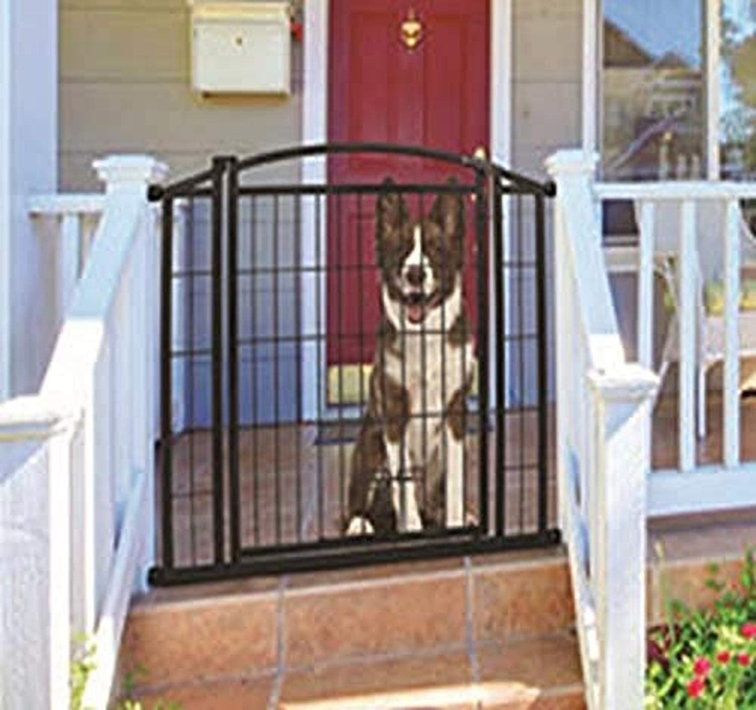 Carlson Pet Products Outdoor Walk-Thru Gate with Small Pet Door, 33.25 by 29-42", Black