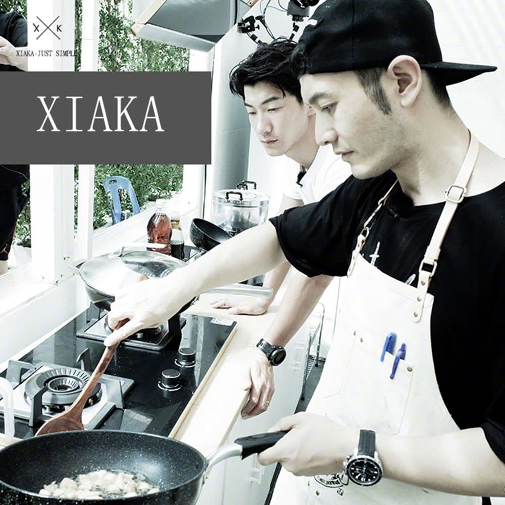 XIAKA White Denim/Canvas Bib Apron Waist Leather Strap Barista Baker Bartender BBQ Chef Uniforms (M, Denim)