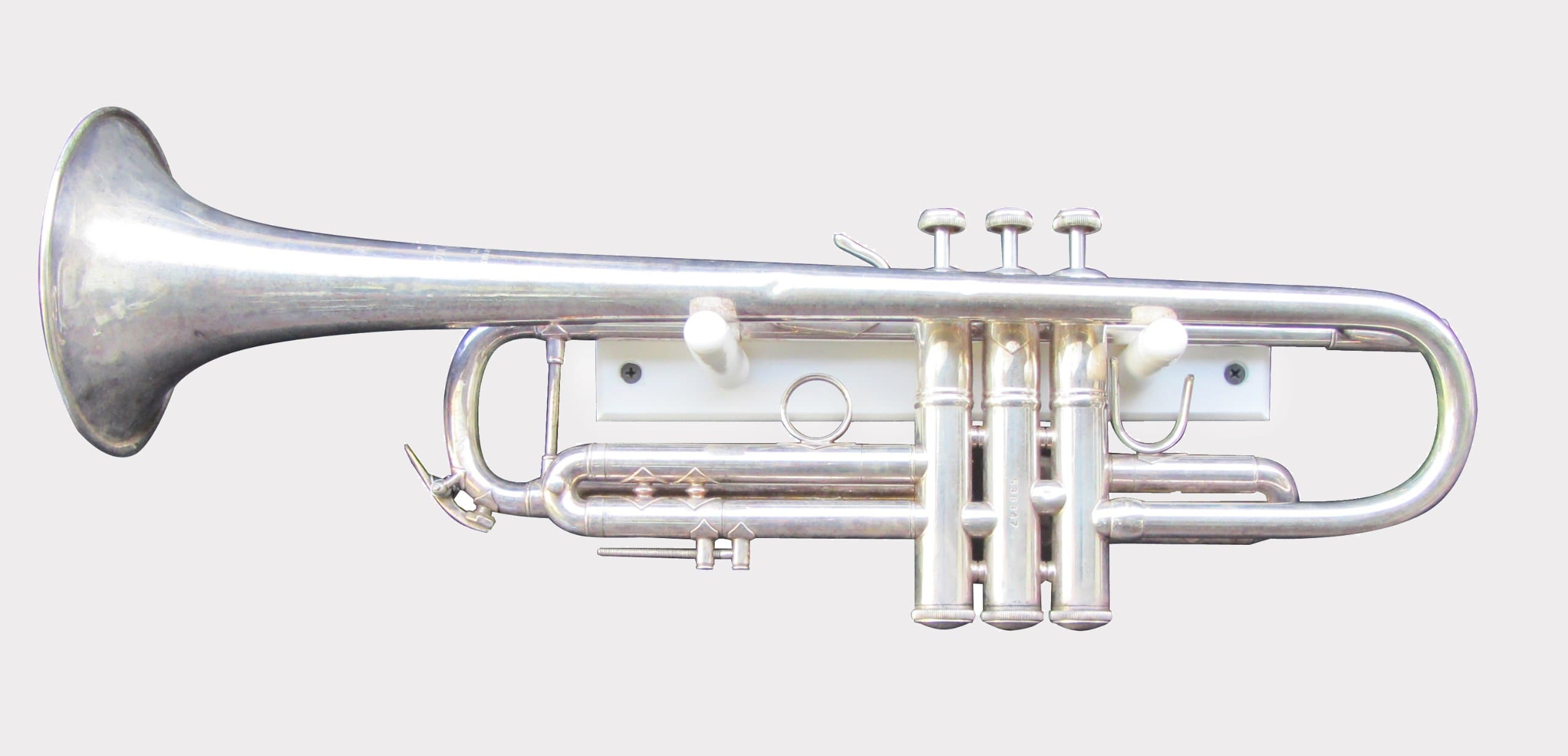 White Horizontal Trumpet / Cornet Wall Mount (Made in the USA)
