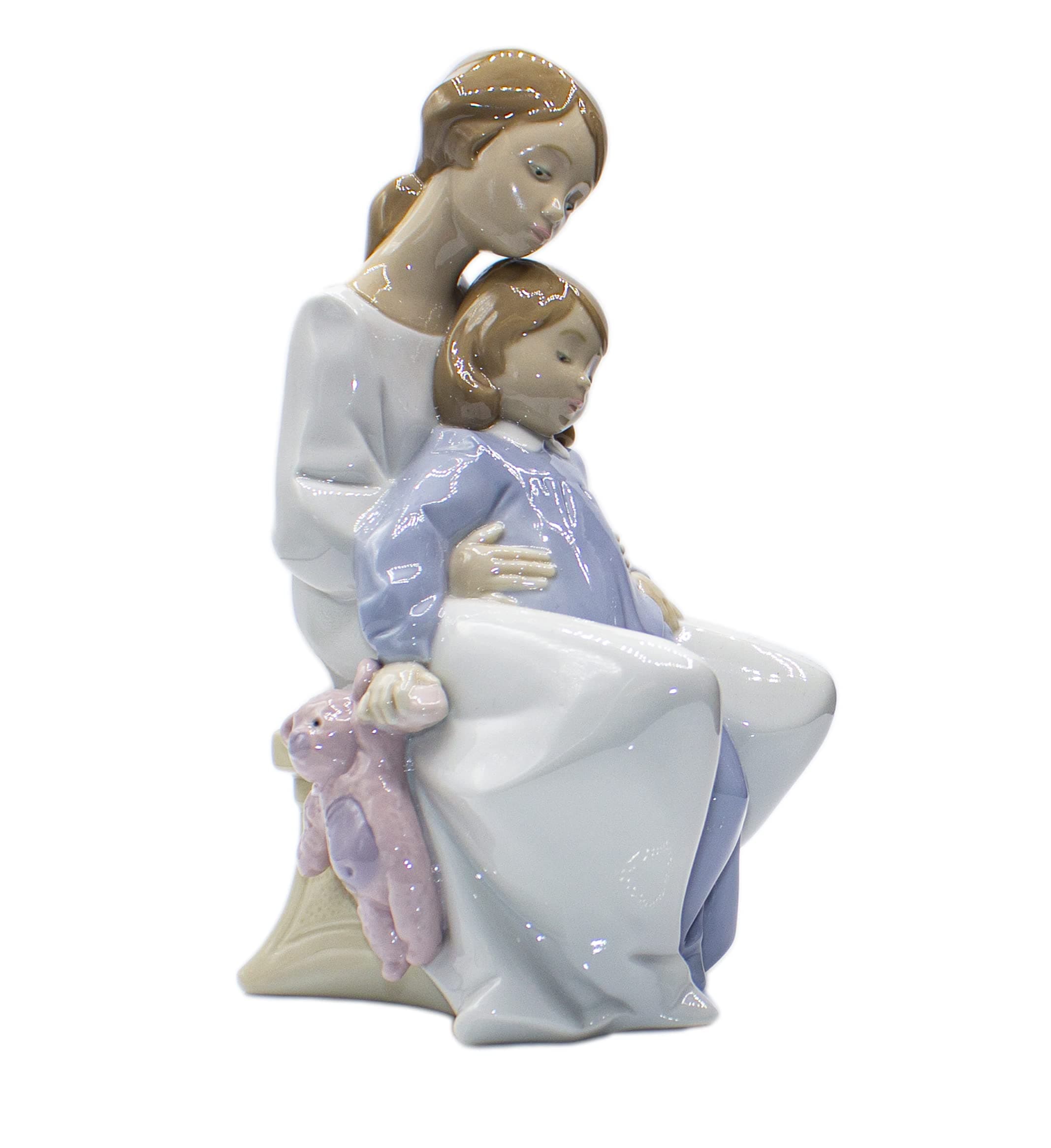 LLADRÓ Nao Collectible Porcelain Figurine: A Moment with Mommy - 8 3/4 Tall - Mother and Daughter