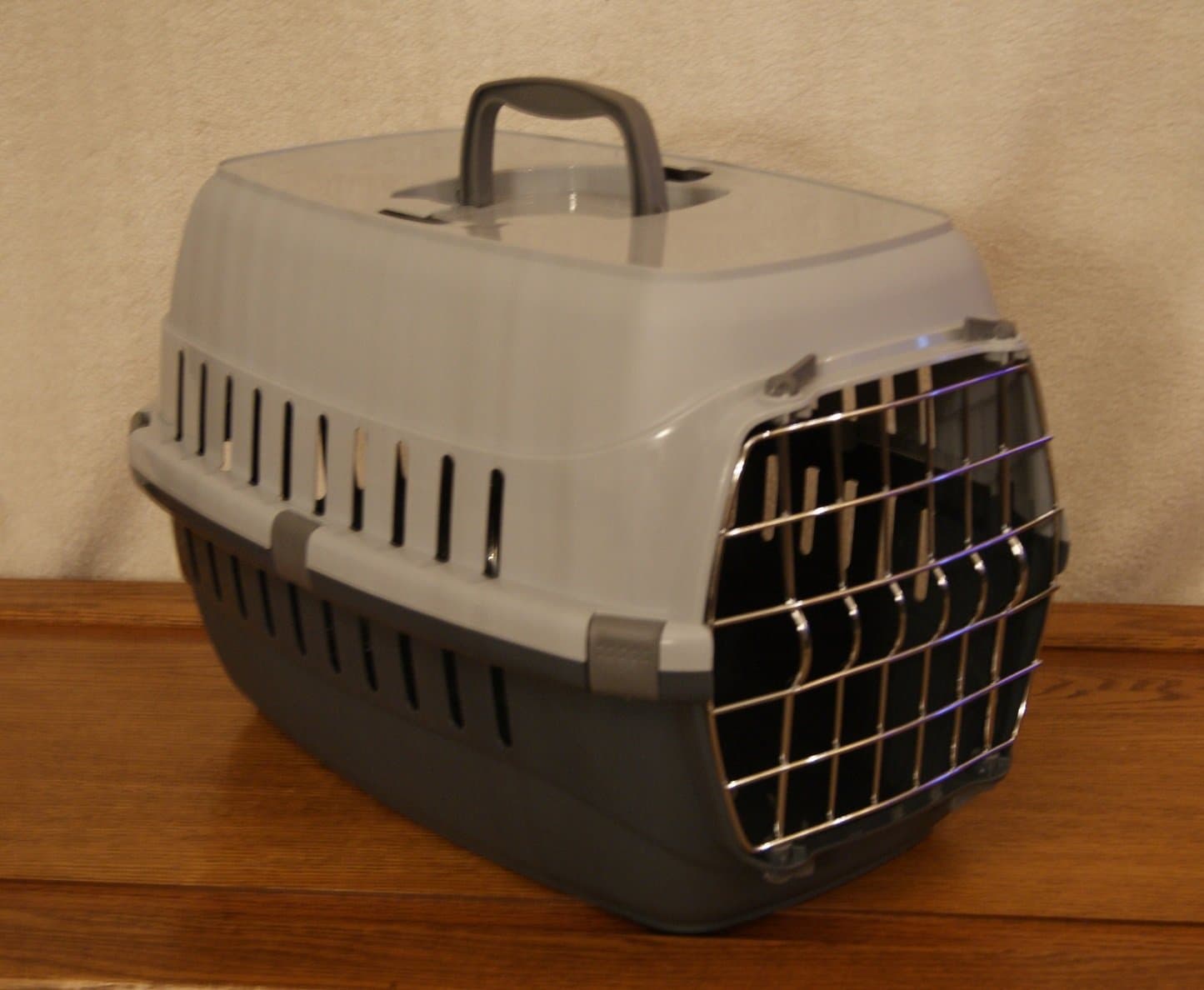 Medium Grey Portable Travel Pet Cat Dog Puppy Carrier Basket Cage Kennel Box Vet Carrier W/Door (Length 48cm x Width 30cm x Height 32cm approx)