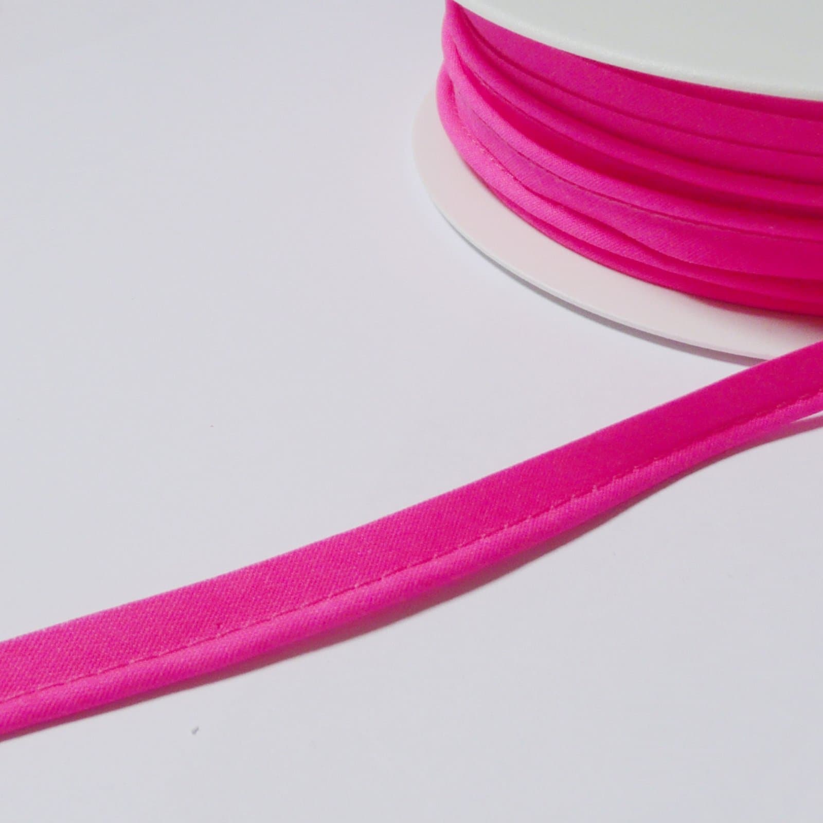 flanged 2mm Insert Piping Cord Poly Cotton bias Cut - Sold by The Metre - Many Colours (Neon Pink)
