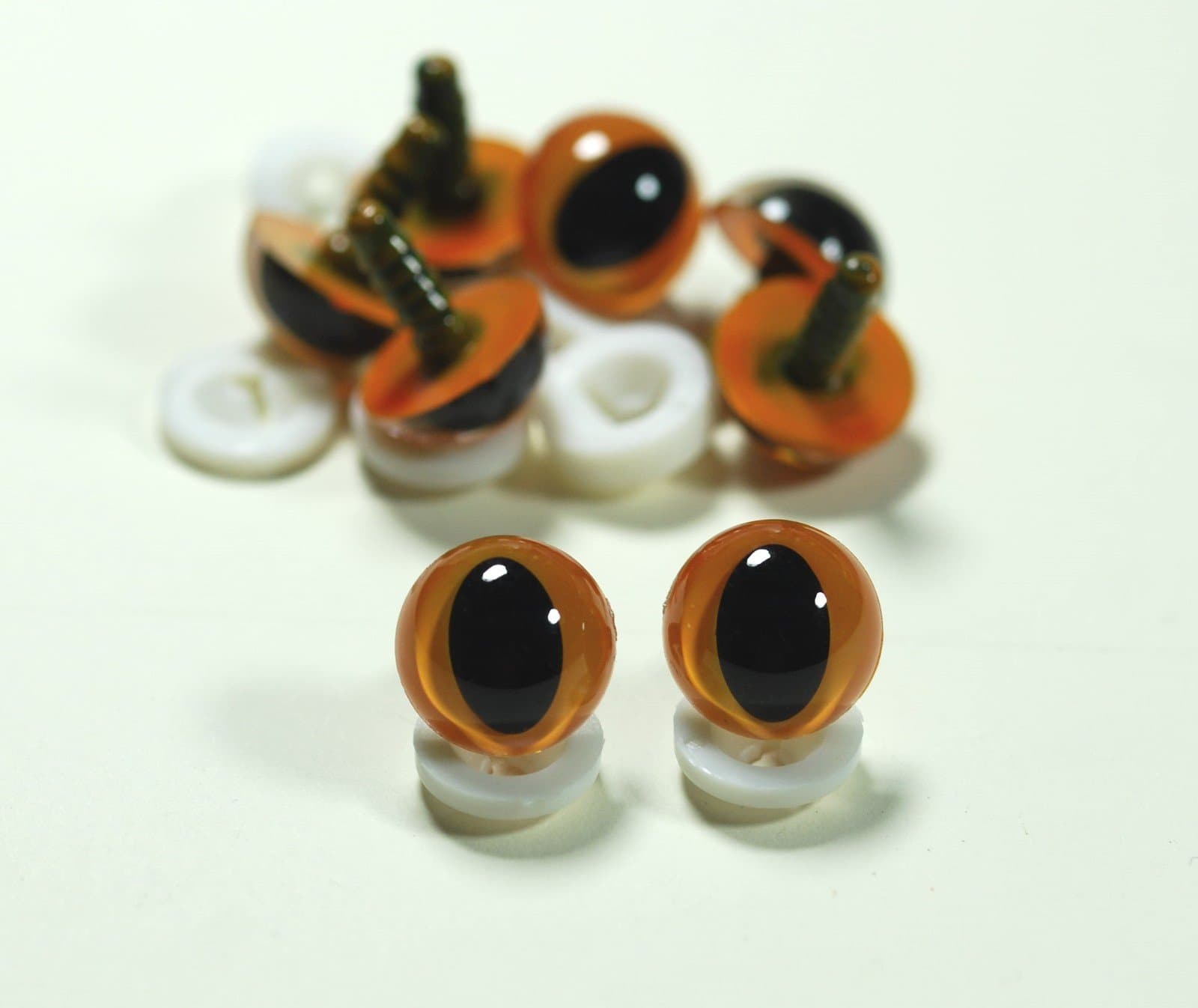 celloexpress Pack of 4 Pairs - CATS Orange Eyes with Plastic Backs - 12mm - Safety Eyes for Soft Toy or Teddy Bear Making