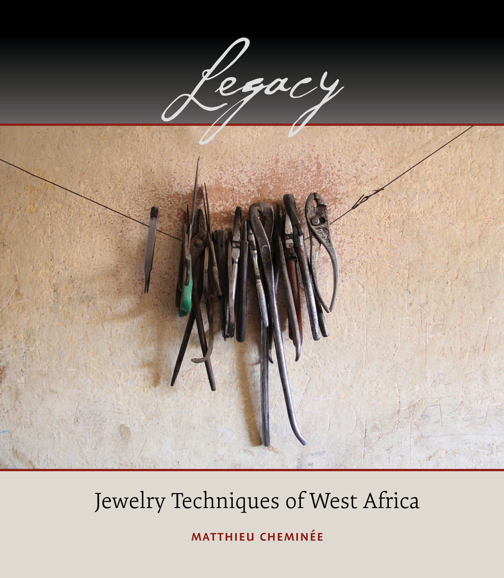 Legacy: Jewelry Techniques of West Africa (English and Spanish Edition)