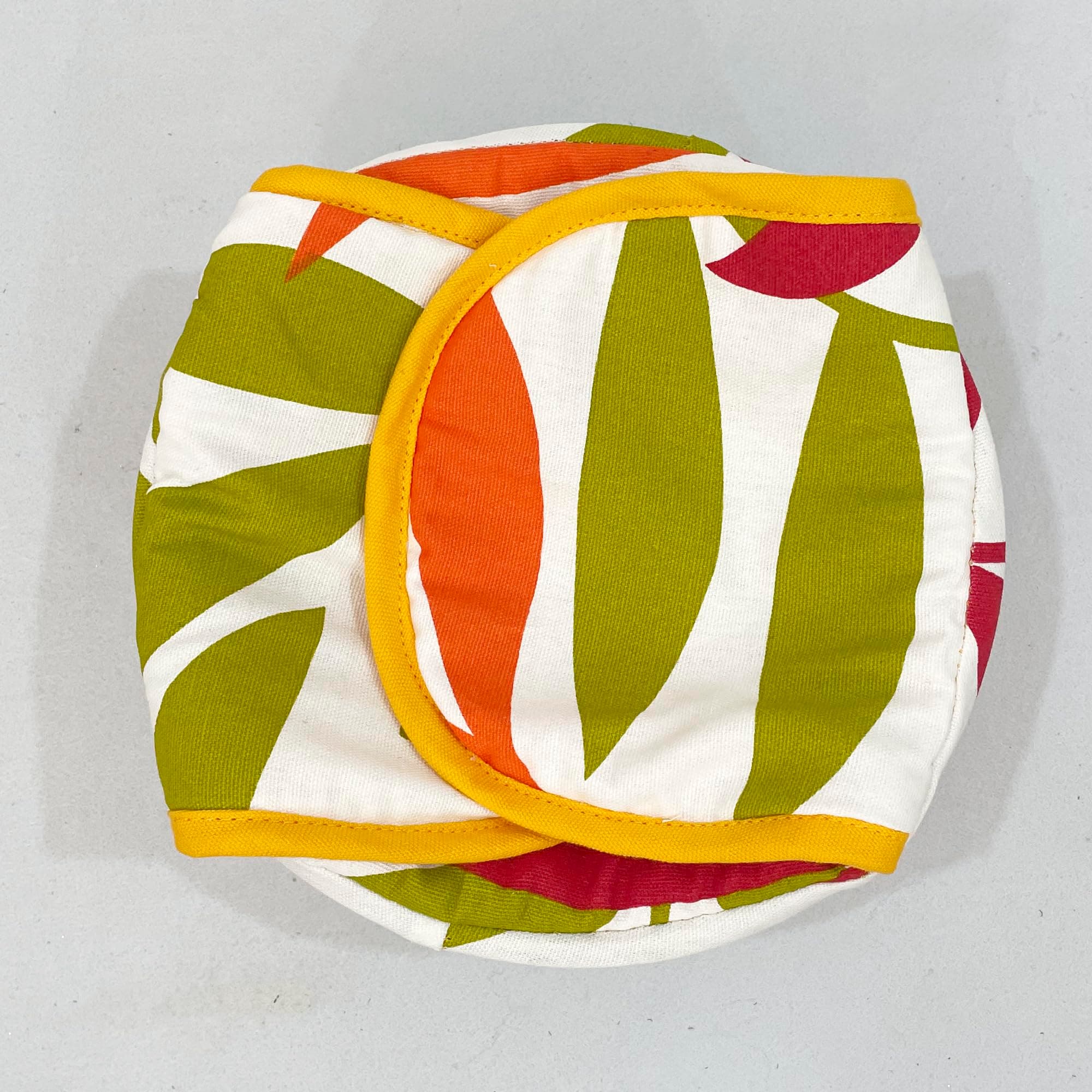 Swayam 100% Cotton Cloth Roti Cassrole|Hot Chapati Box, Washable with Chain | Roti Rumal | Multicolor, Geometric Pattern | Pack of 1