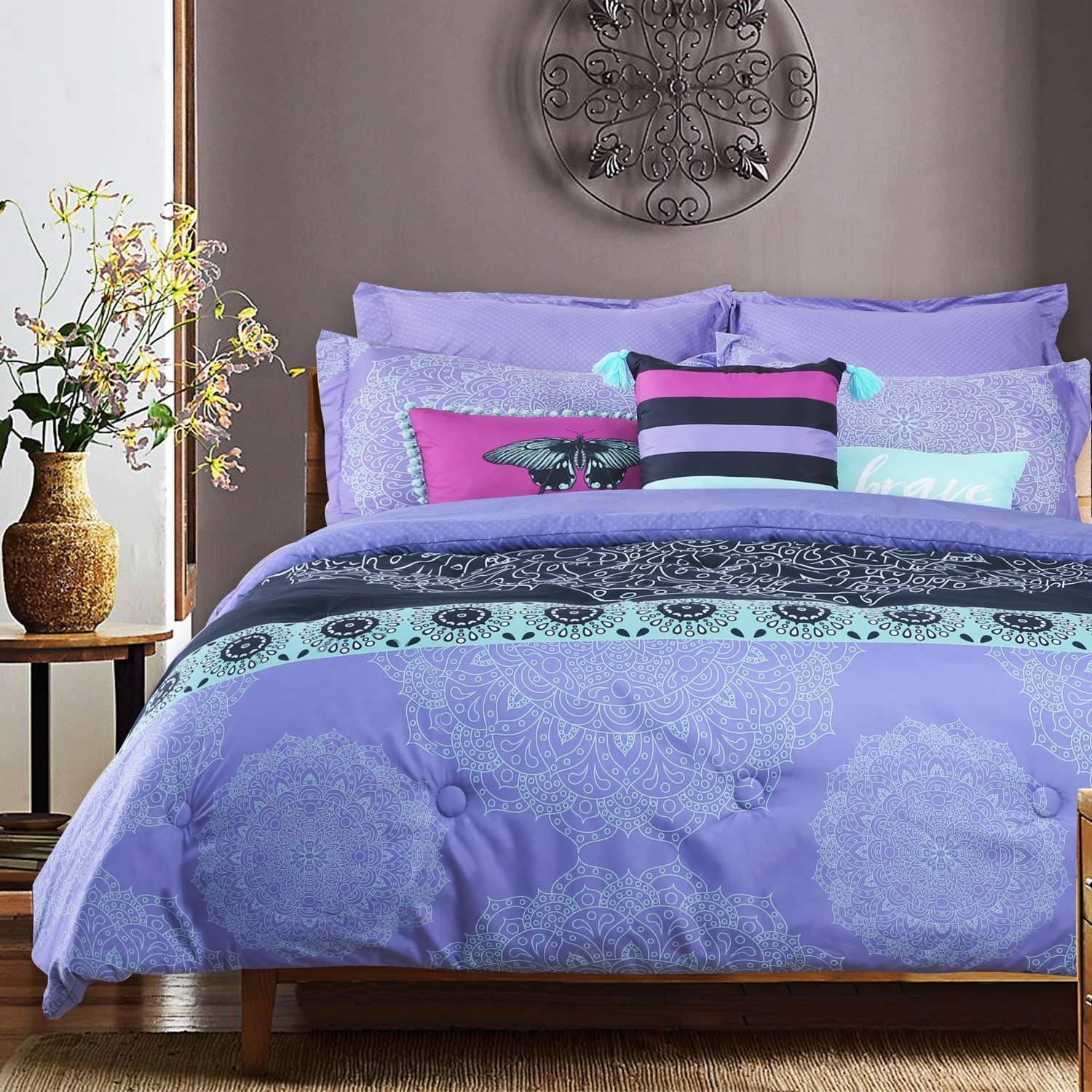 GS Home Fashions 8 Piece Comforter Set Queen- Posey Medallion Printed Ultra Soft Brushed Microfiber Bed Comforters Warm and Cozy Bedding Collection 1 Comforter, 2 Shams, 2 Euro Shams, 3 Accent Pillows