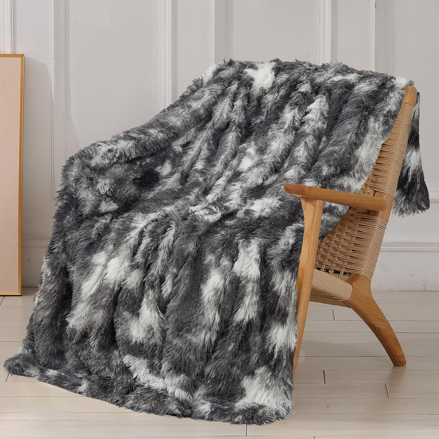 Tuddrom Decorative Extra Soft Faux Fur Blanket Queen Size 80"x90",Solid Reversible Fuzzy Fluffy Plush Fleece Comfy Microfiber Fur Blanket for Couch Sofa Bed,Tie Dye Grey