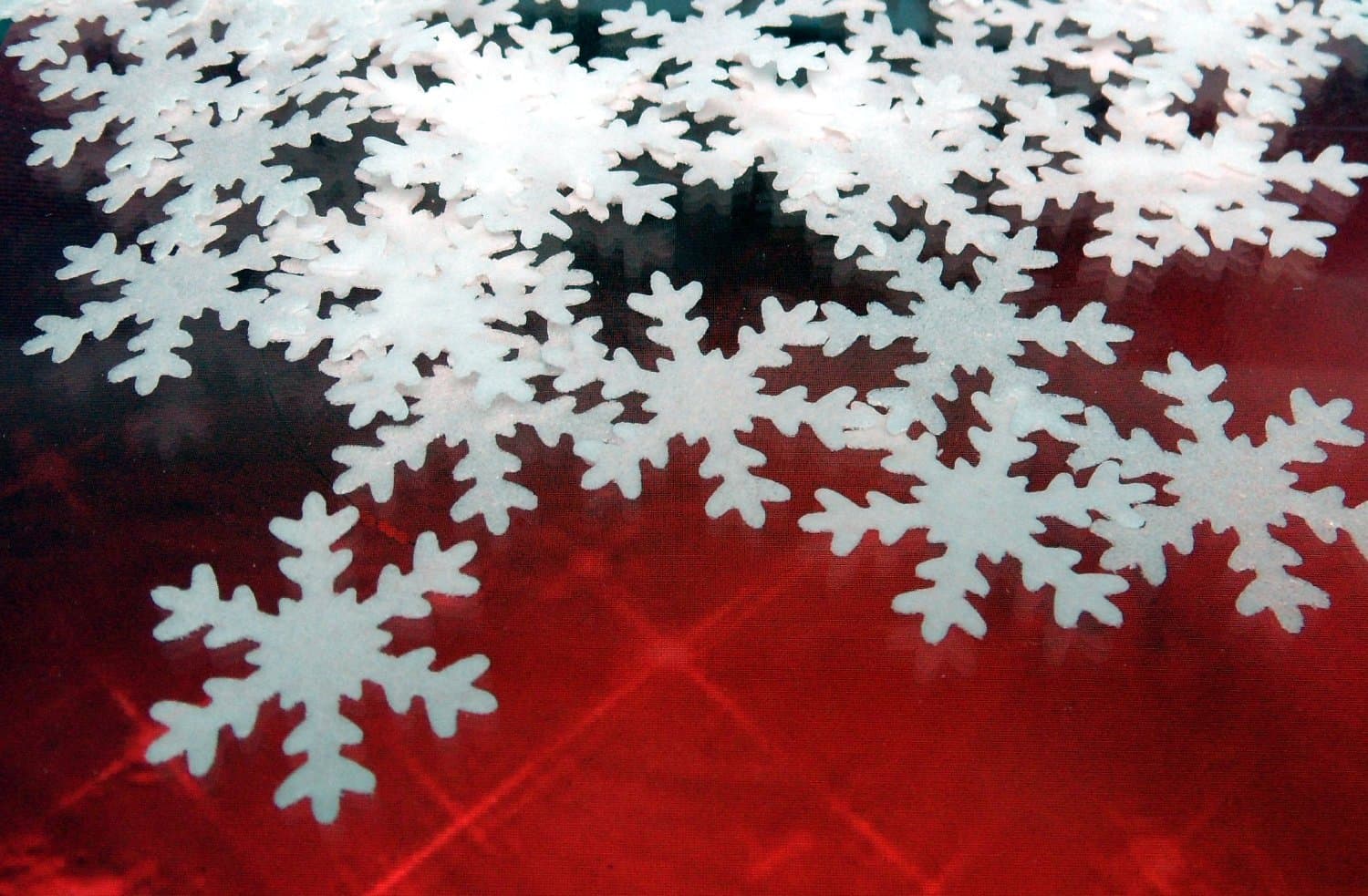 Toppercake Edible Wafer Christmas Snowflake Cup Cake Decorations (Pack of 1, Total 48 Decorations)