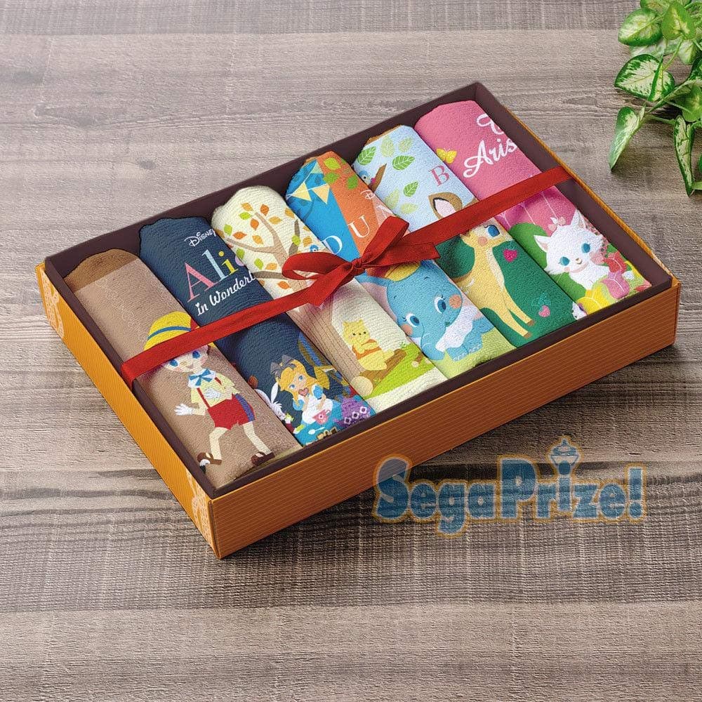 JAPAN OFFICIAL Disney Hand Towels Set Dumbo Bambi Alice ARISTOGATTI Winnie Pooh
