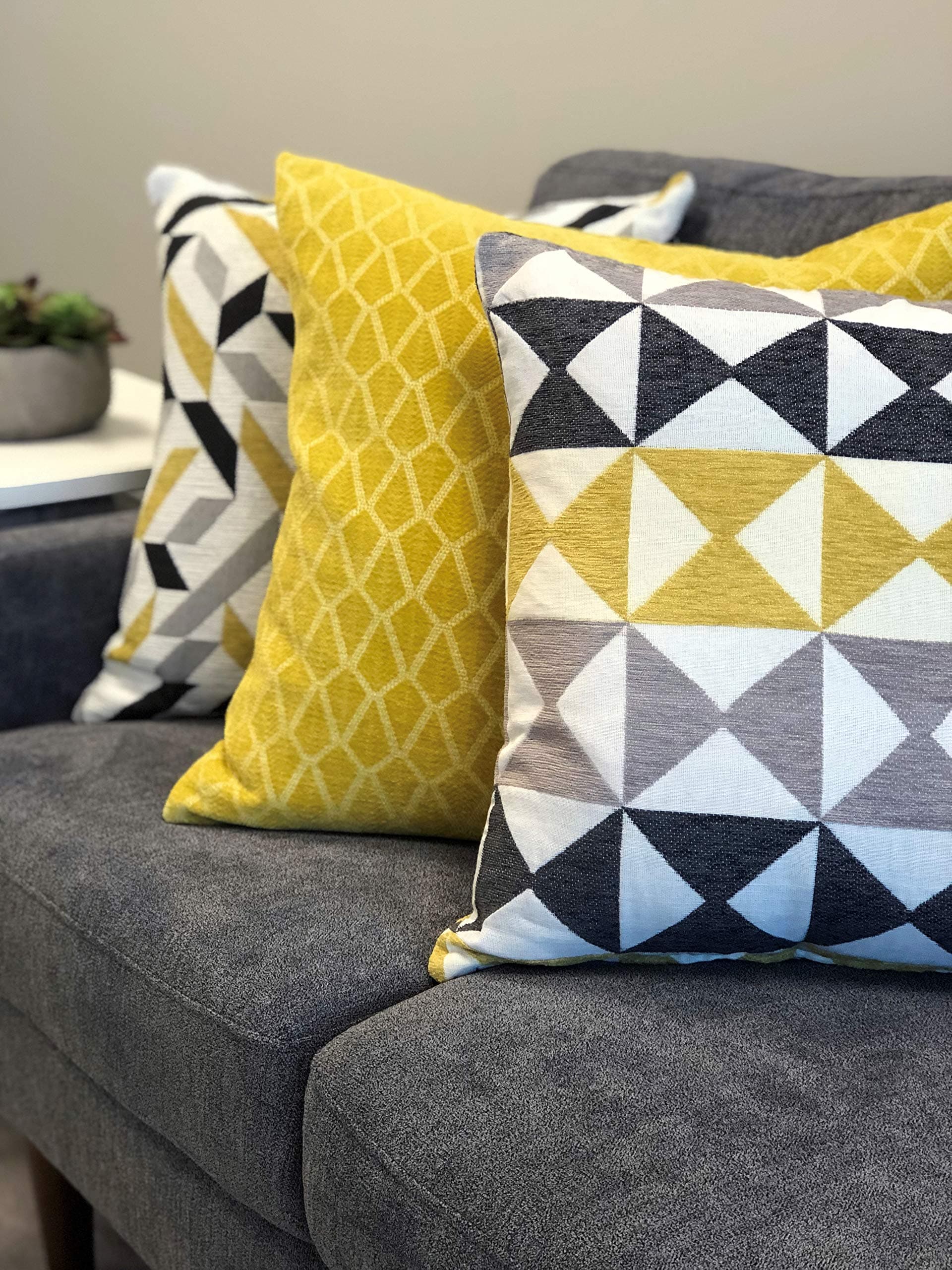 Urban Loft by Westex Modern Diamond Sofa Cushion Decorative Throw Pillow cover, 20" x 20"