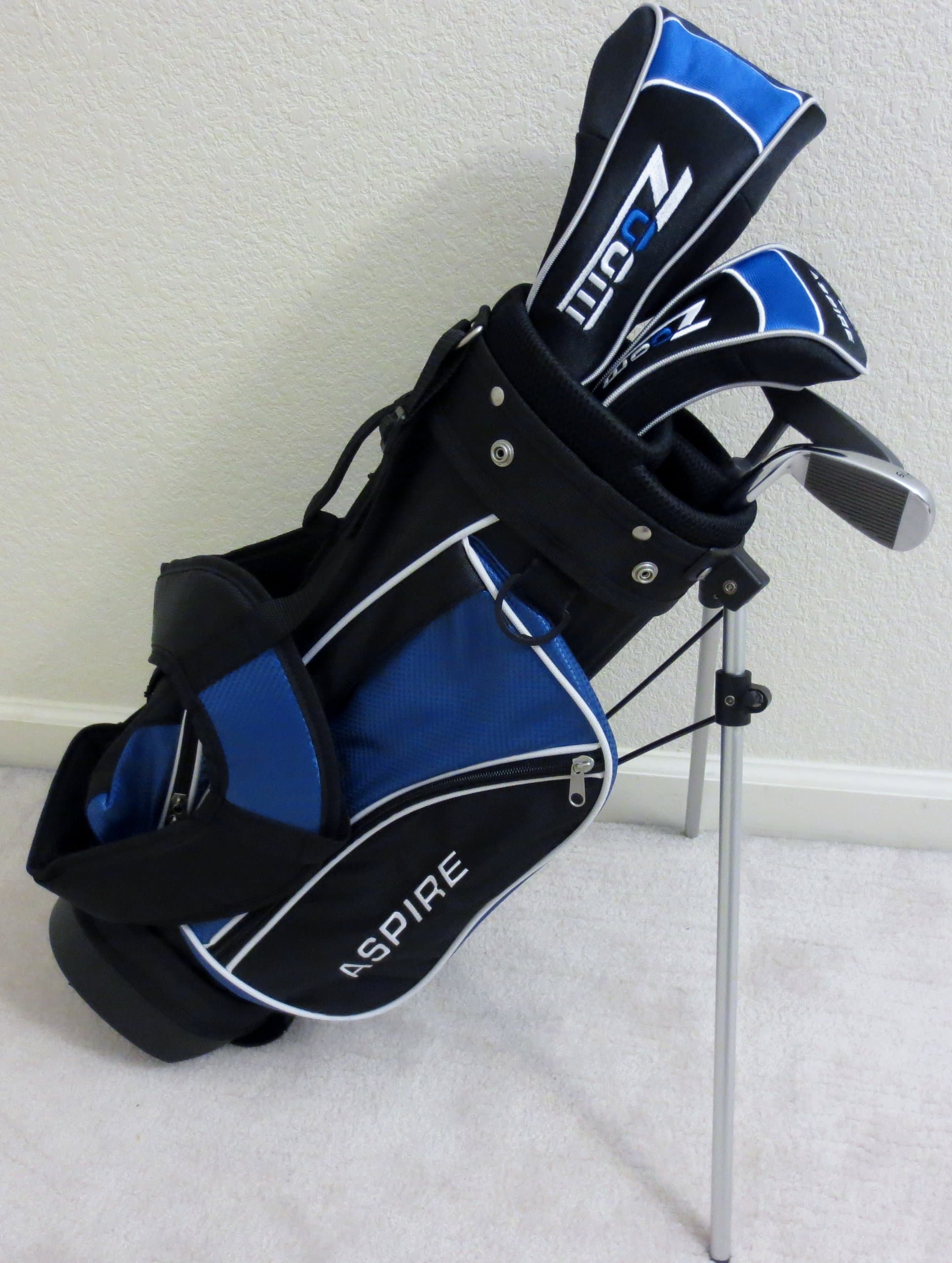 Boys Right Handed Junior Golf Club Set with Stand Bag for Kids Ages 3-6 Jr. Professional Quality