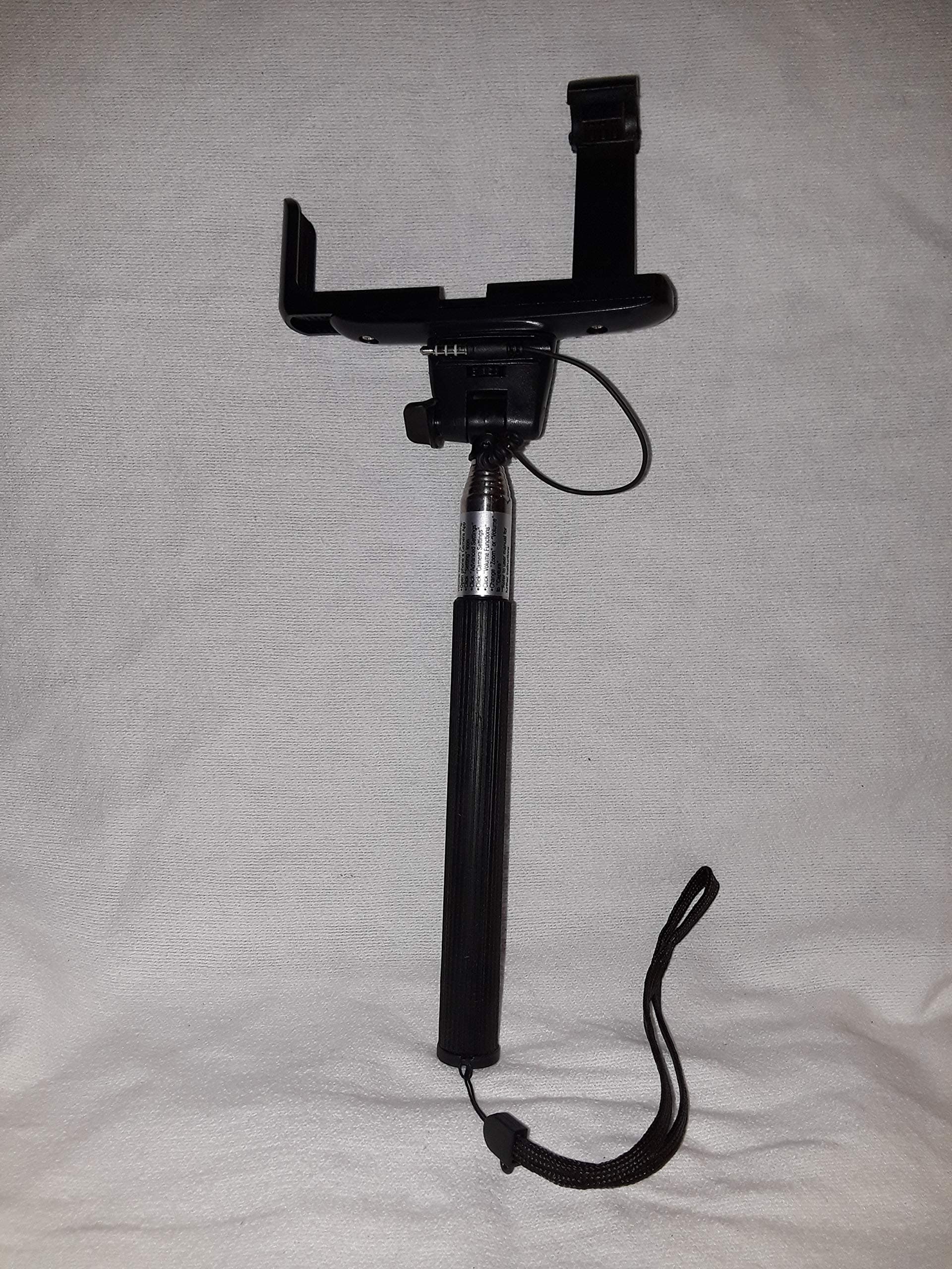 Plug & Shoot Selfie Stick Photo & Video