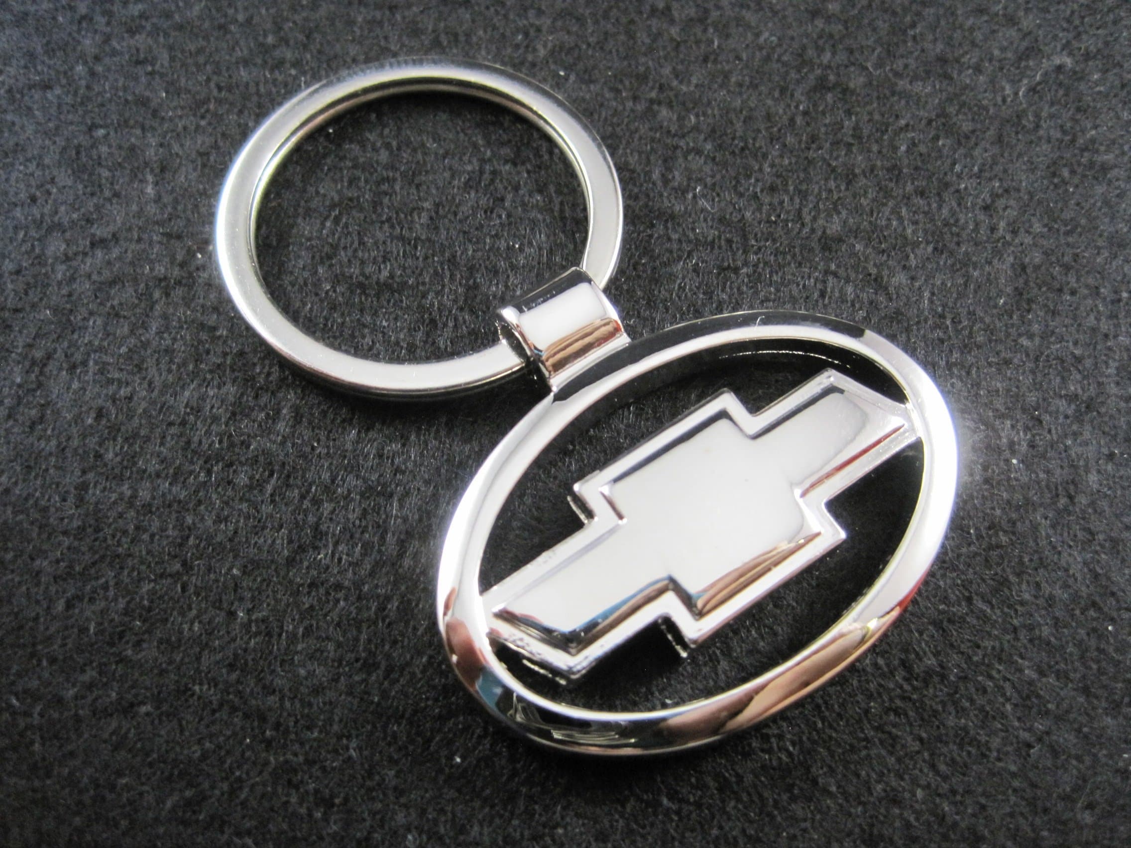 ETMA Chevrolet Metal Keychain