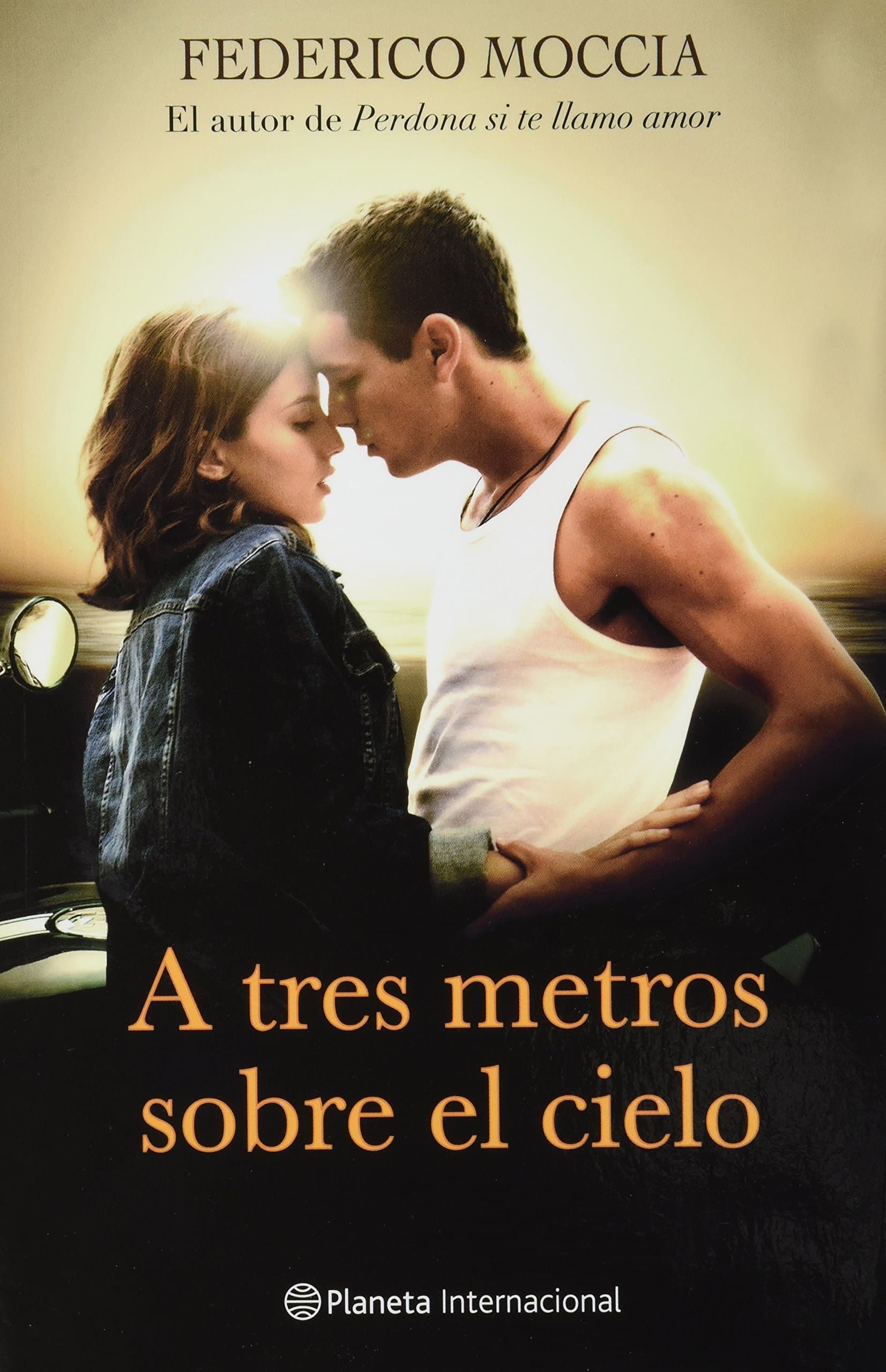 A tres metros sobre el cielo (Spanish Edition) Paperback – April 3, 2012