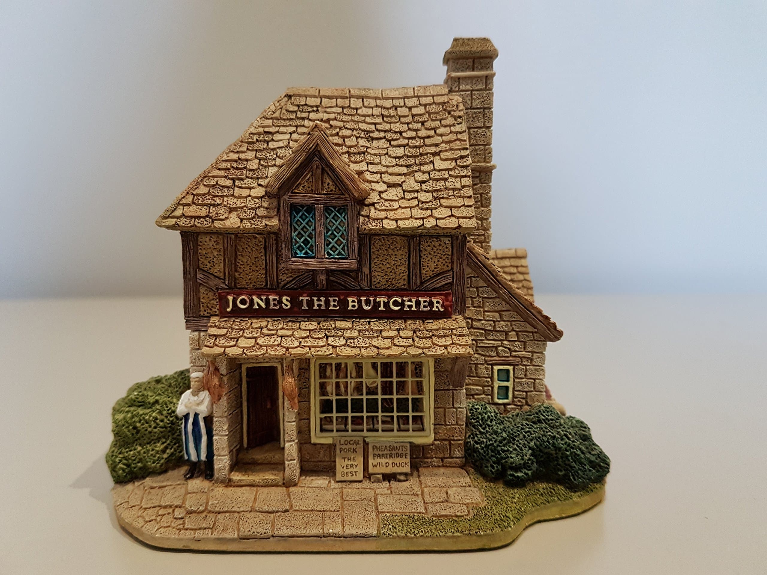 Lilliput Lane Jones The Butcher, Made In Great Britian