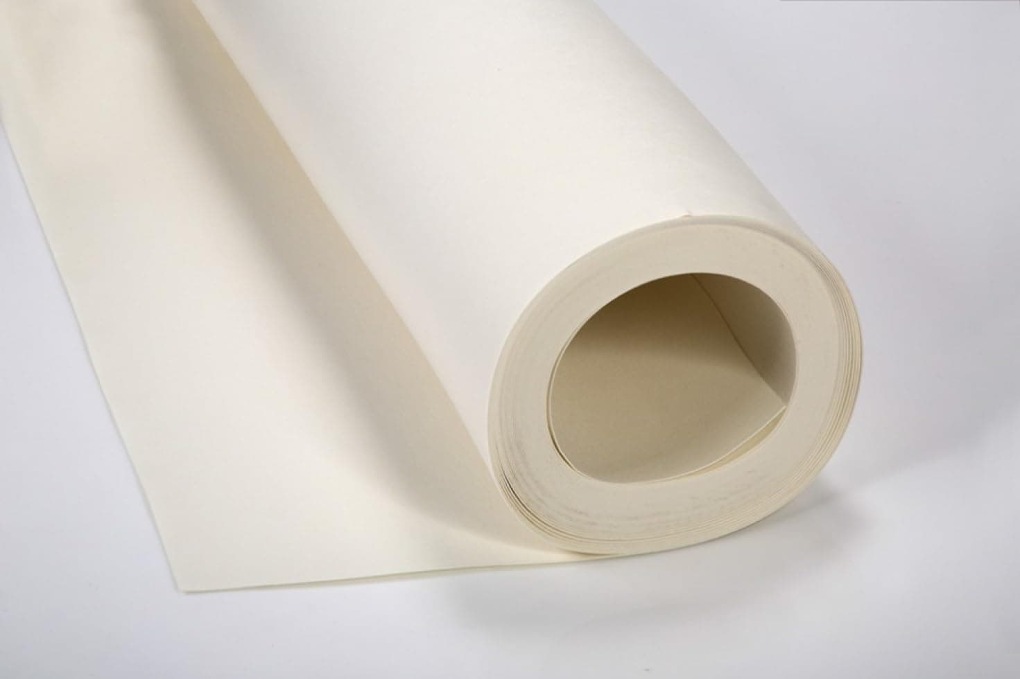 Vilene S133 Extra Firm Heavy Iron On Fusible Buckram Stiffener White - per metre