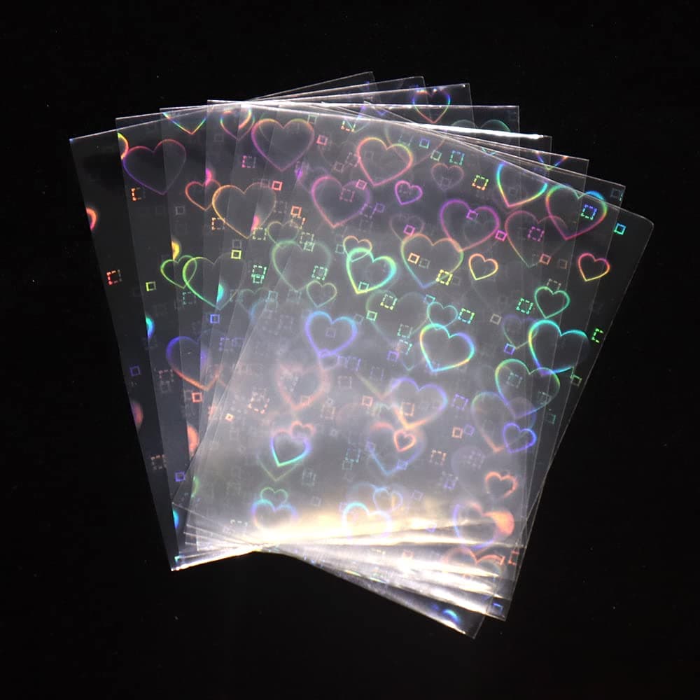 100pcs/Lot Love Heart-Shape Laser Flashing Card Sleeves Trading Cards Film Magic Kpop Card Protector Holographic Foil Protective Cover (58x89mm)