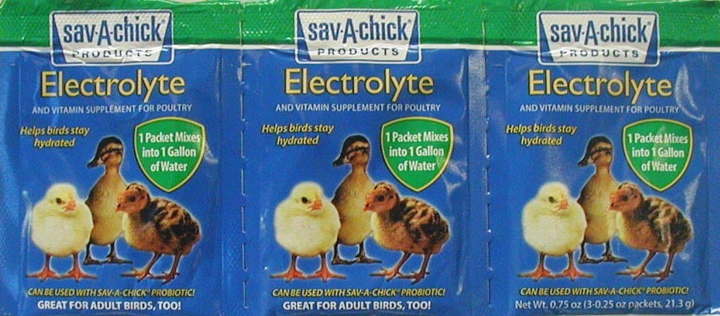 Sav-A-Chick Electrolyte & Vitamin Supplement (3 - 0.2 oz packets) by Milk & Co.