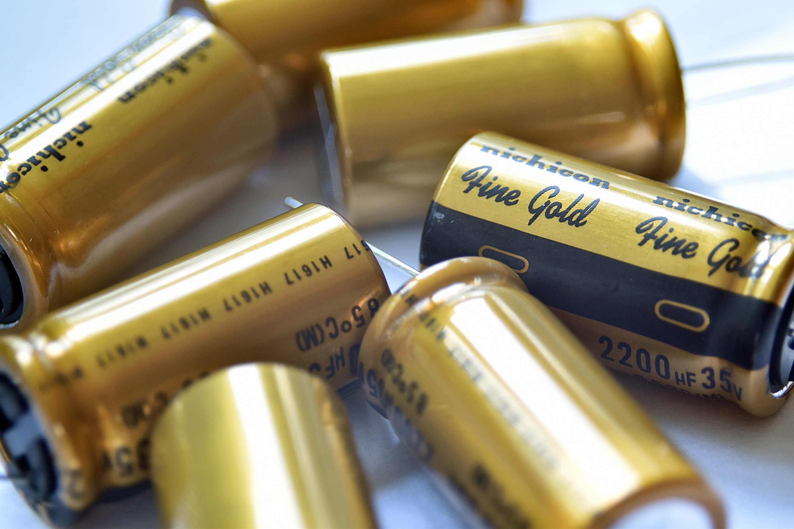 6 pcs Nichicon FG Capacitors 25V 22uf Audio Grade