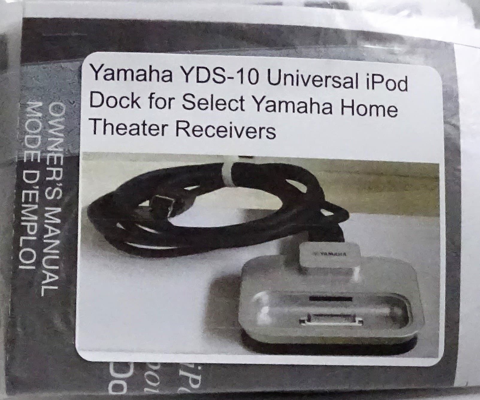 YamahaYDS-10 Universal iPod Dock for Select Yamaha Home Theater Receivers