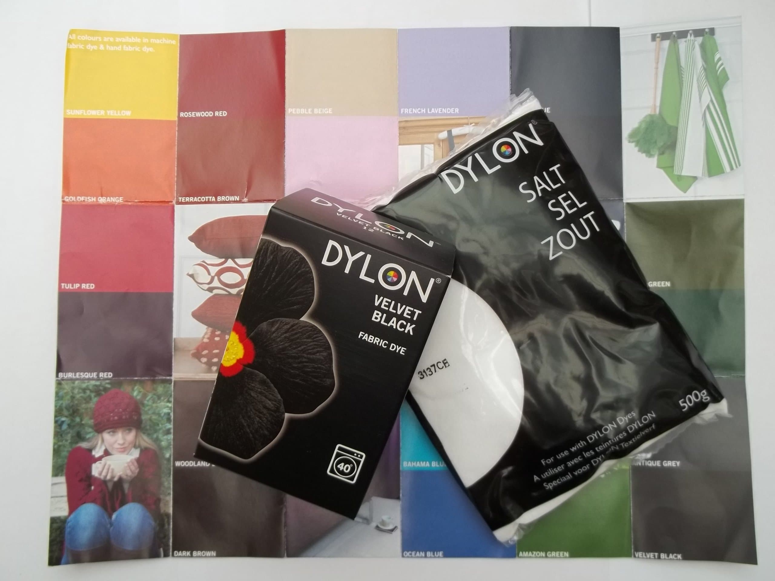 Dylon Machine Dye Starter Kit - CHINA BLUE - Contains Dye, Salt and Colour Guide