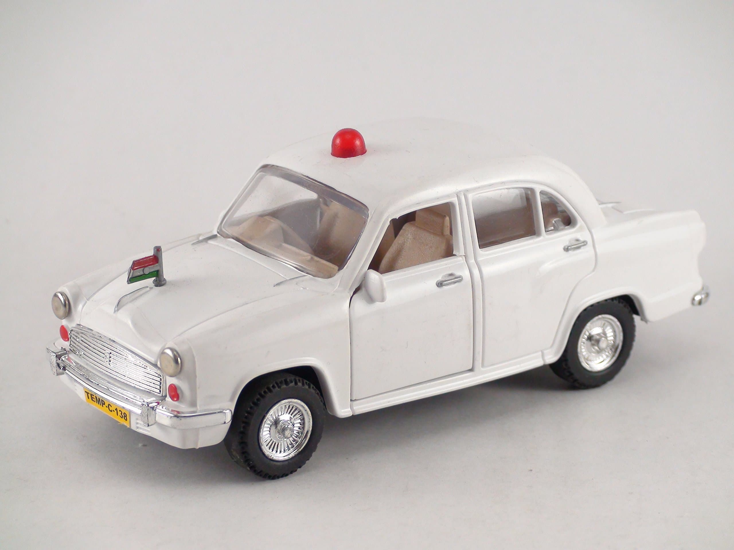 Centy Toys Classic Of Ambassador Car ( Moris Oxford)-Kidsshub 13.3 X 5.3 X 5 cm, Weight:100gms White - VIP Model