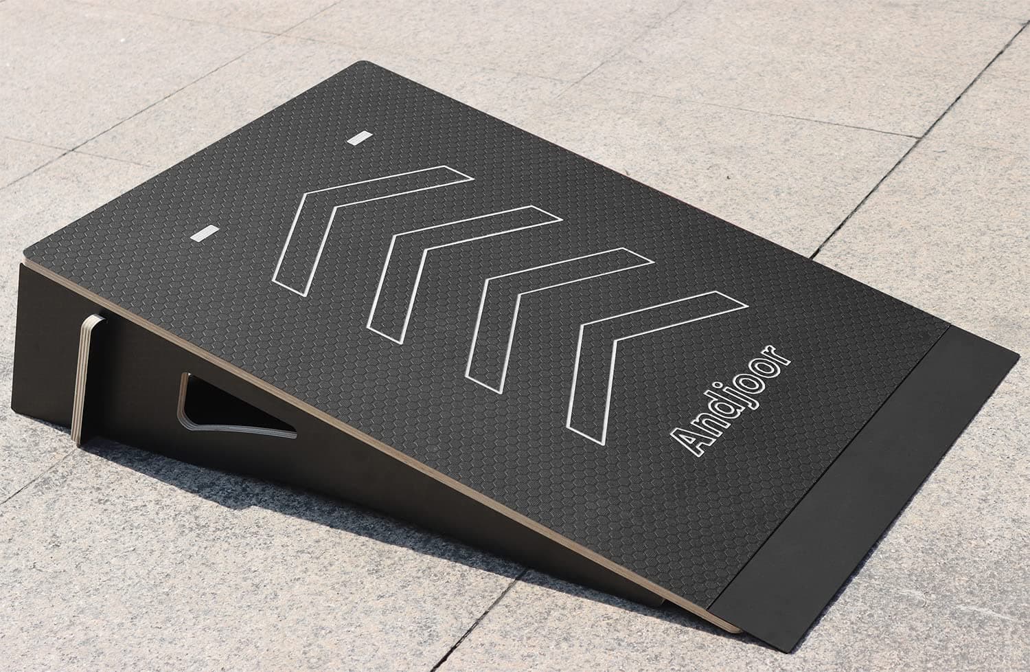 Skateboard & Bicycle Ramp for Children - BMX, Scooter, RC Car & Dirt Bike - Skateboard Accessories with Jumps